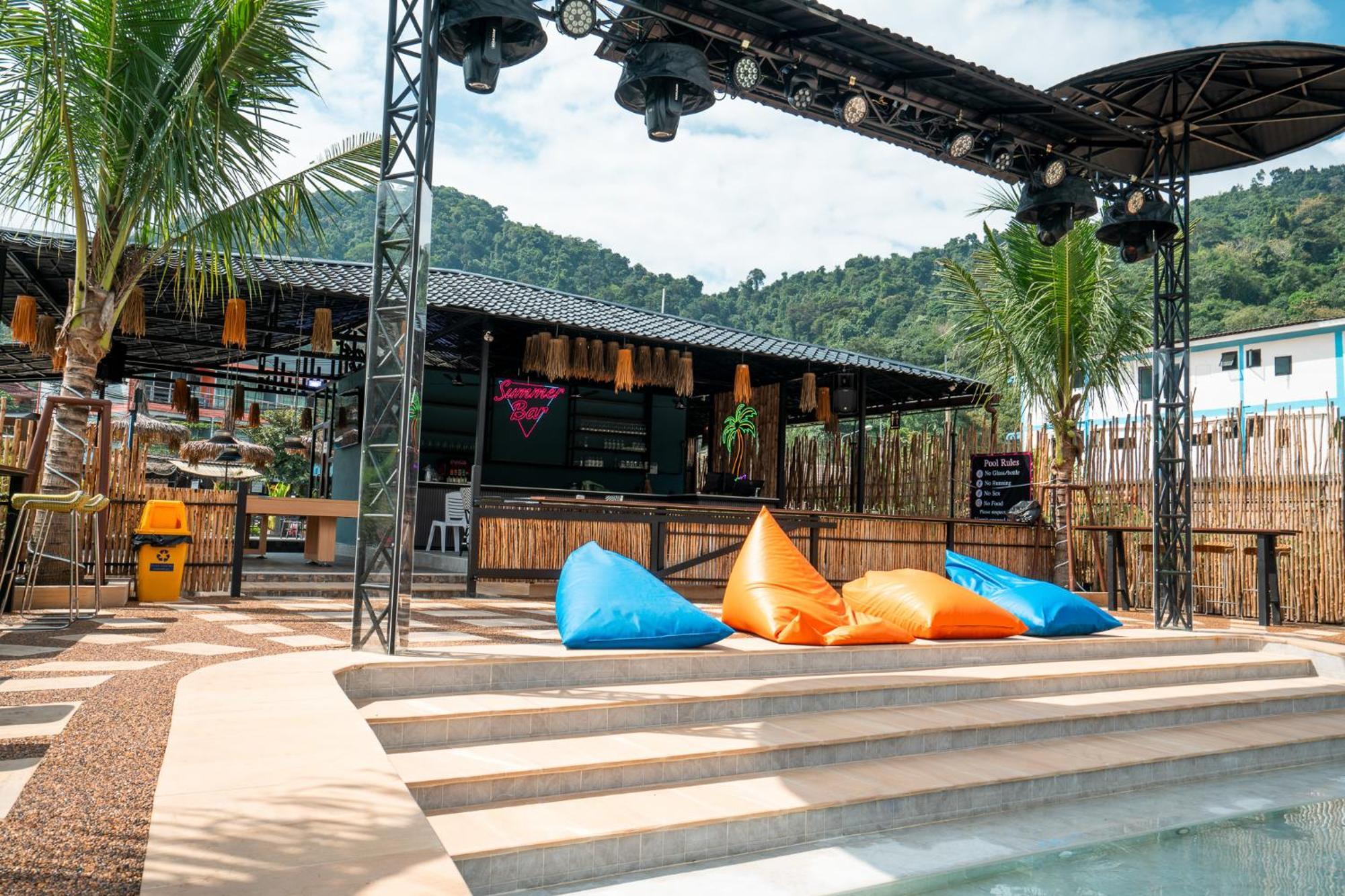 Summer Club And Hostel Ao Nang Exteriör bild