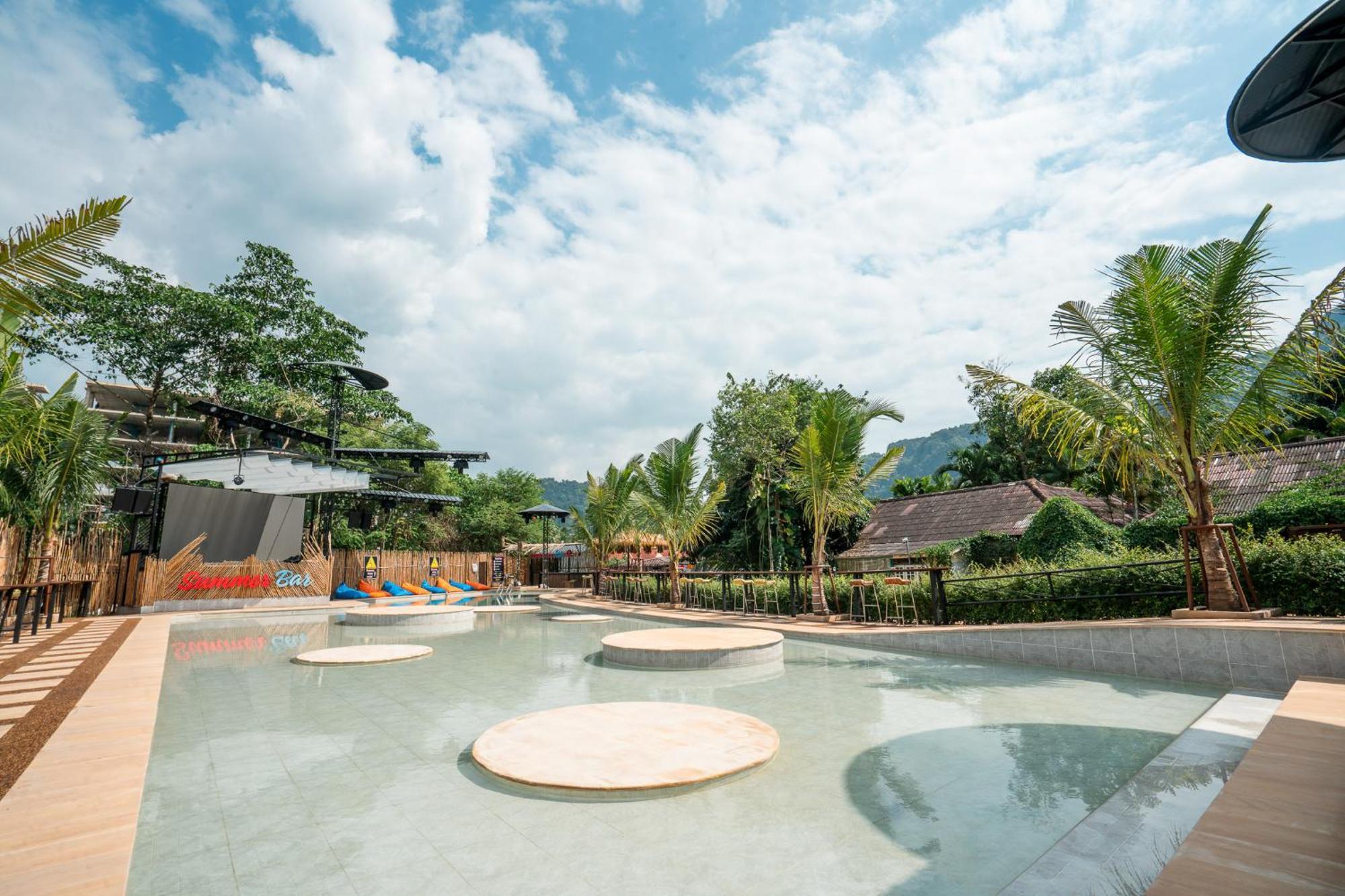 Summer Club And Hostel Ao Nang Exteriör bild